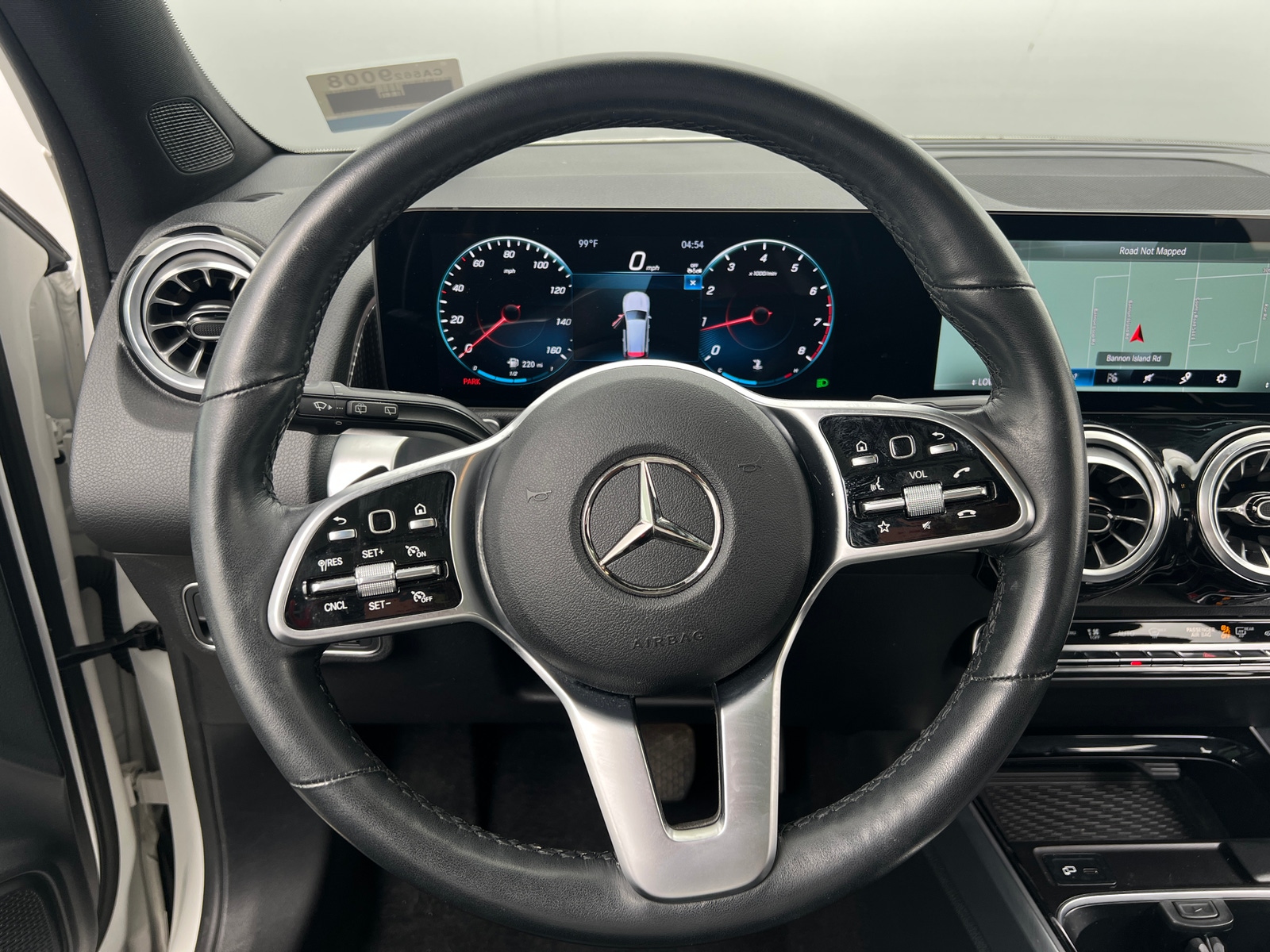 Thumbnail: 2023 Mercedes-Benz GLB - 4