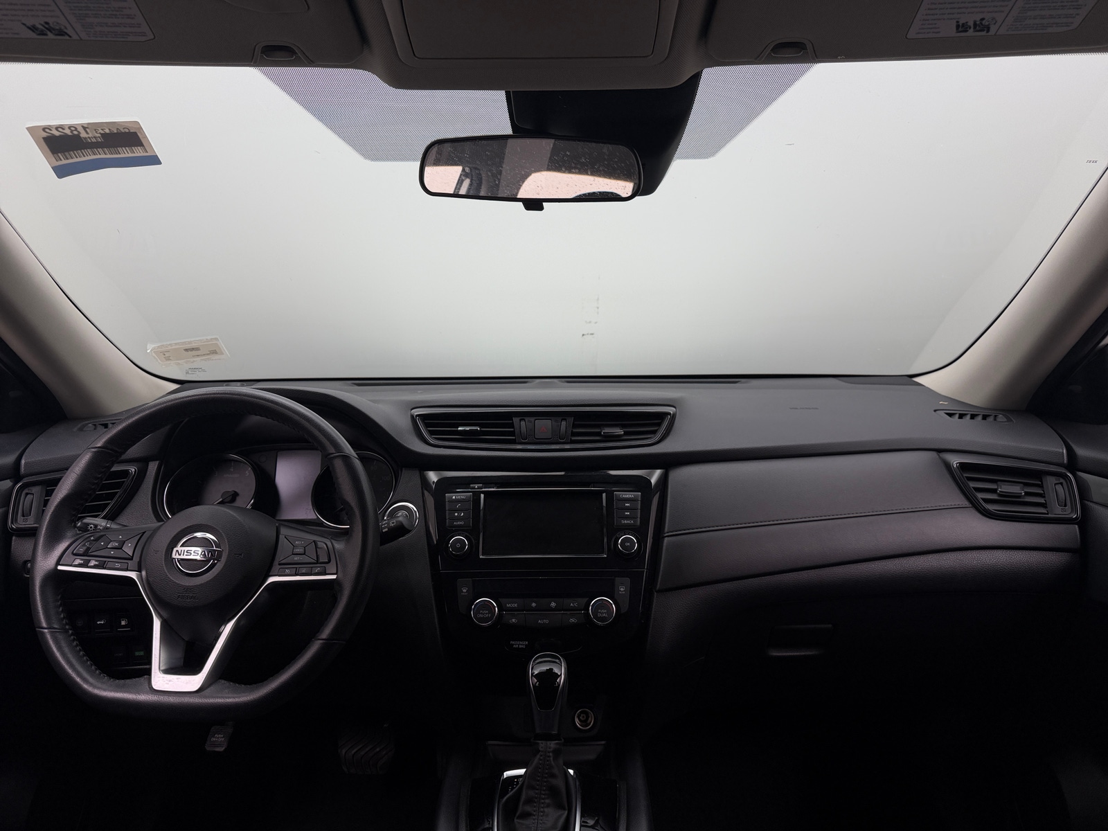 Thumbnail: 2020 Nissan Rogue - 3