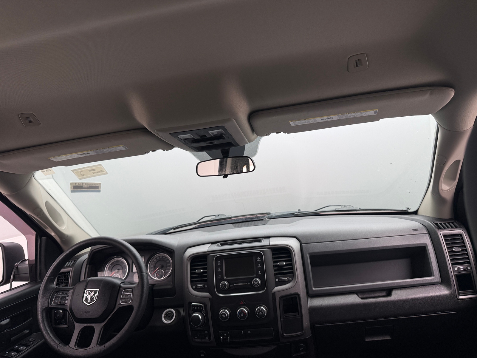 Thumbnail: 2019 RAM 1500 Classic - 3