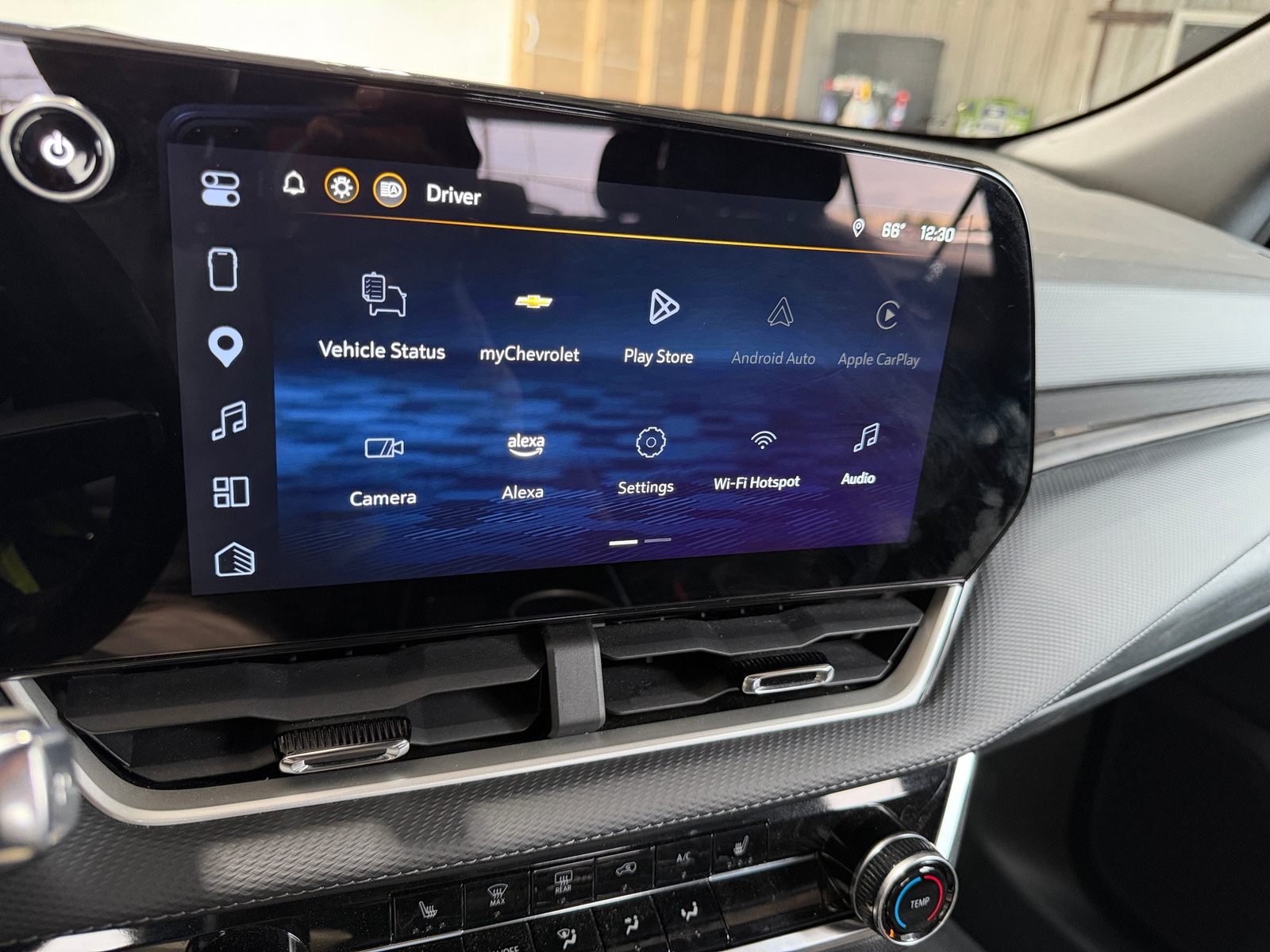 Thumbnail: 2025 Chevrolet Equinox - 4