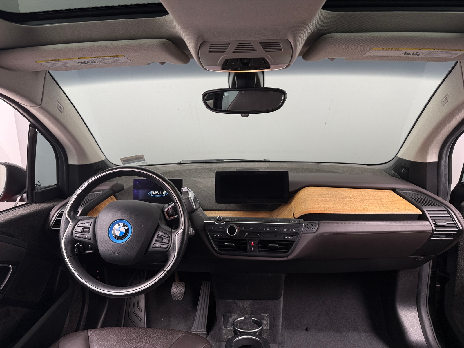 Thumbnail: 2018 BMW i3 - 3