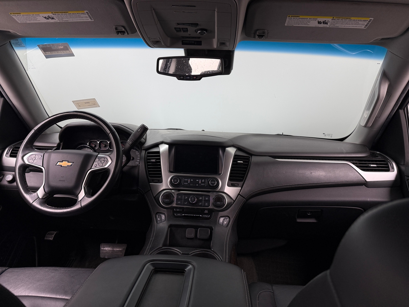 Thumbnail: 2018 Chevrolet Tahoe - 3