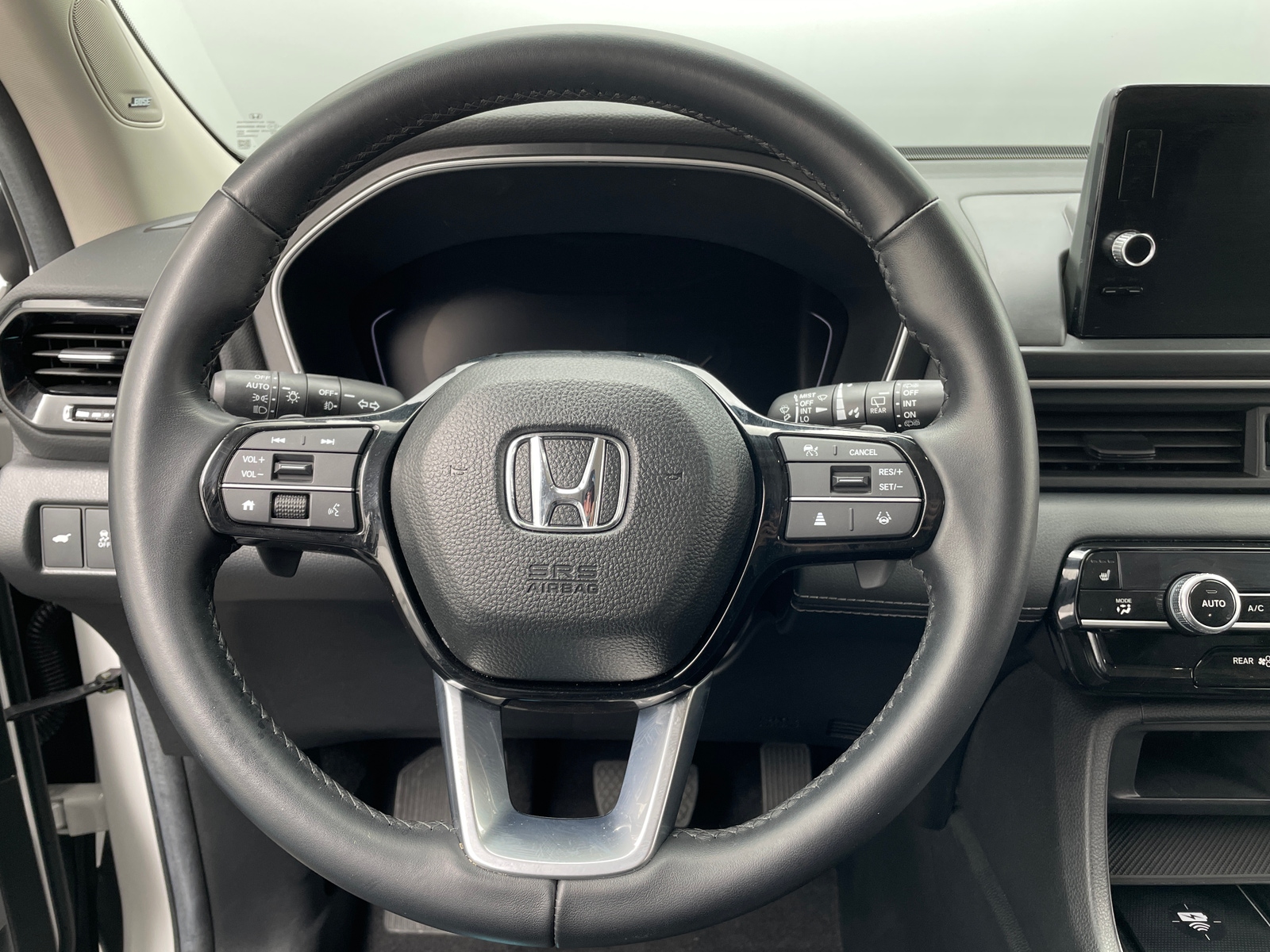 Thumbnail: 2025 Honda Pilot - 4