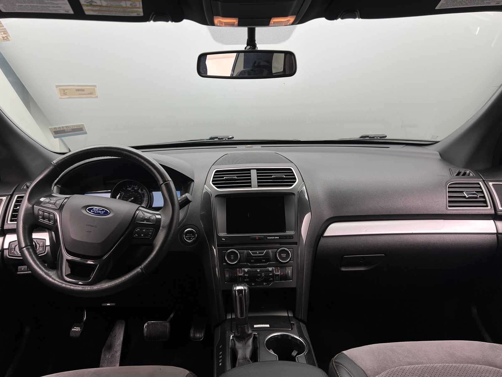 Thumbnail: 2017 Ford Explorer - 3