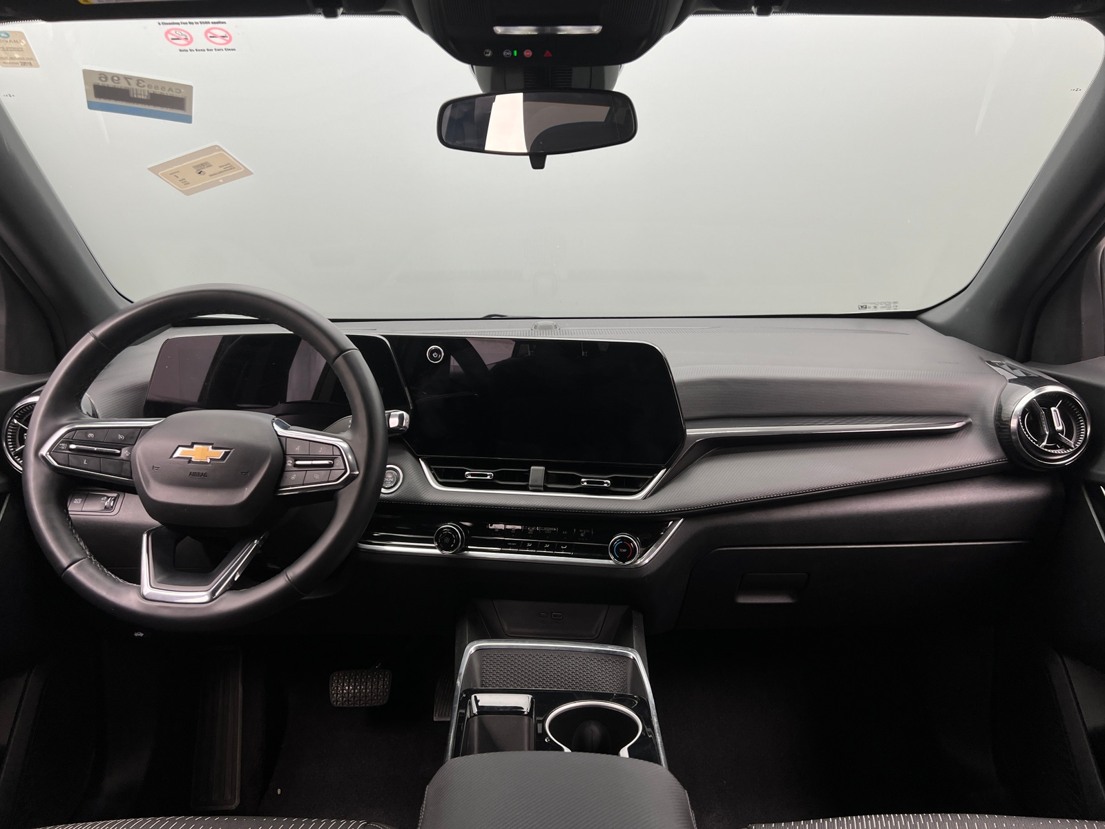 Thumbnail: 2025 Chevrolet Equinox - 3