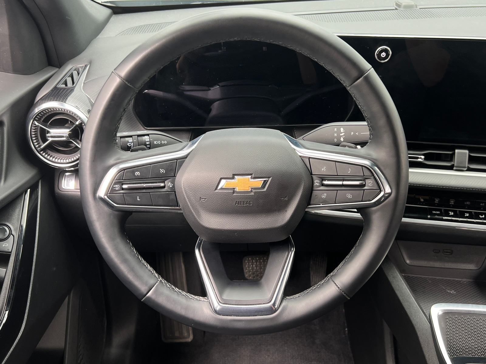 Thumbnail: 2025 Chevrolet Equinox - 5