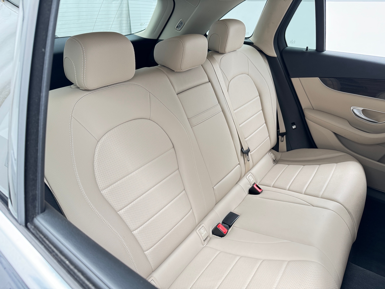 Thumbnail: 2016 Mercedes-Benz GLC - 5