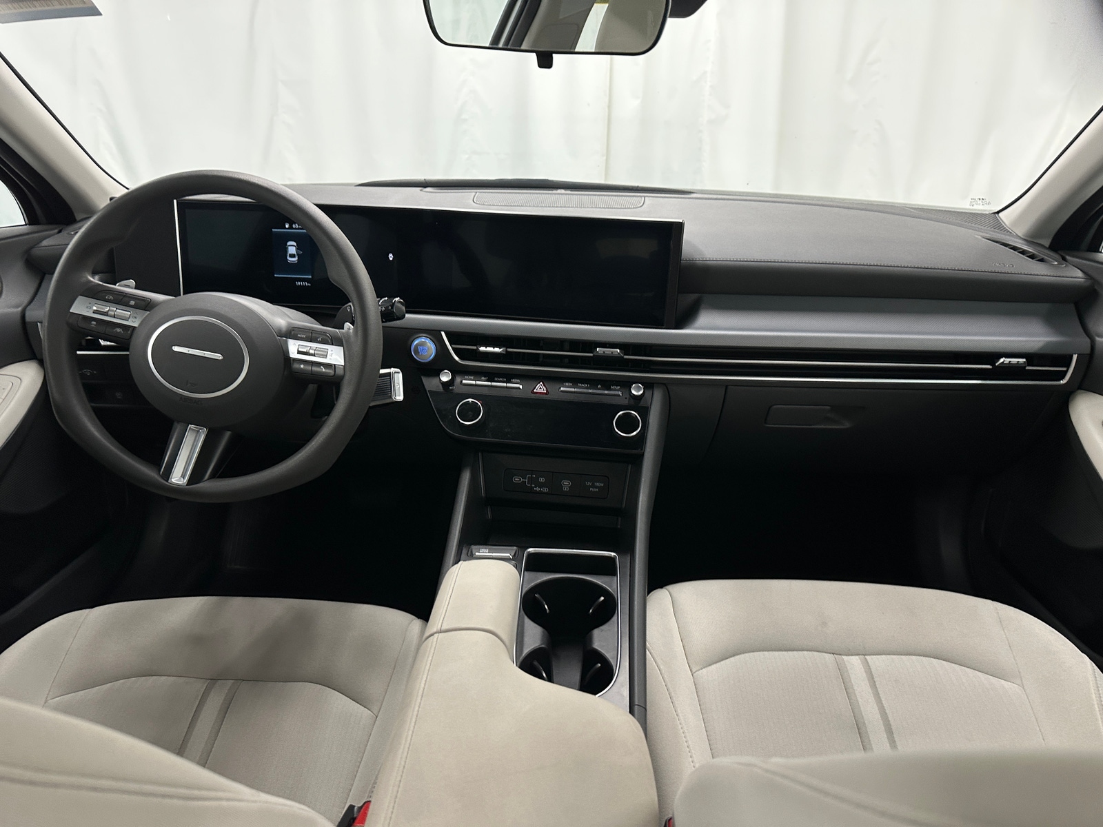 Thumbnail: 2025 Hyundai Sonata - 3