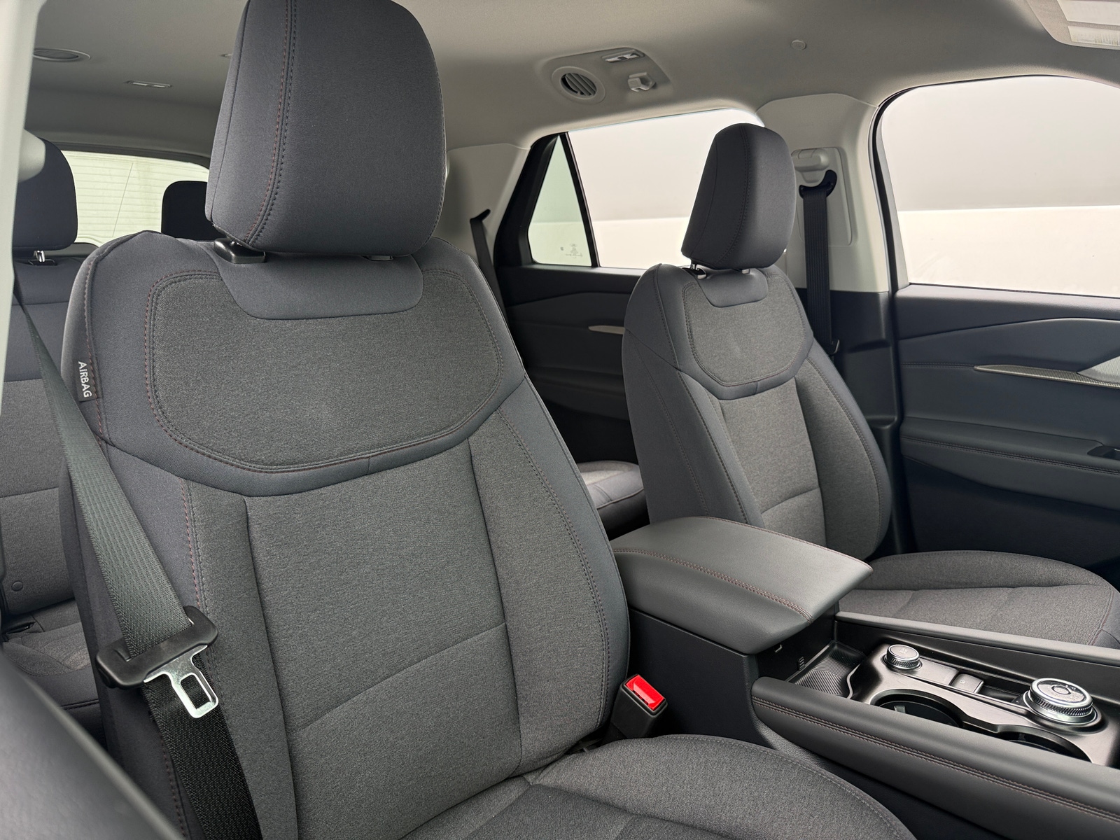 Thumbnail: 2026 Ford Explorer - 2