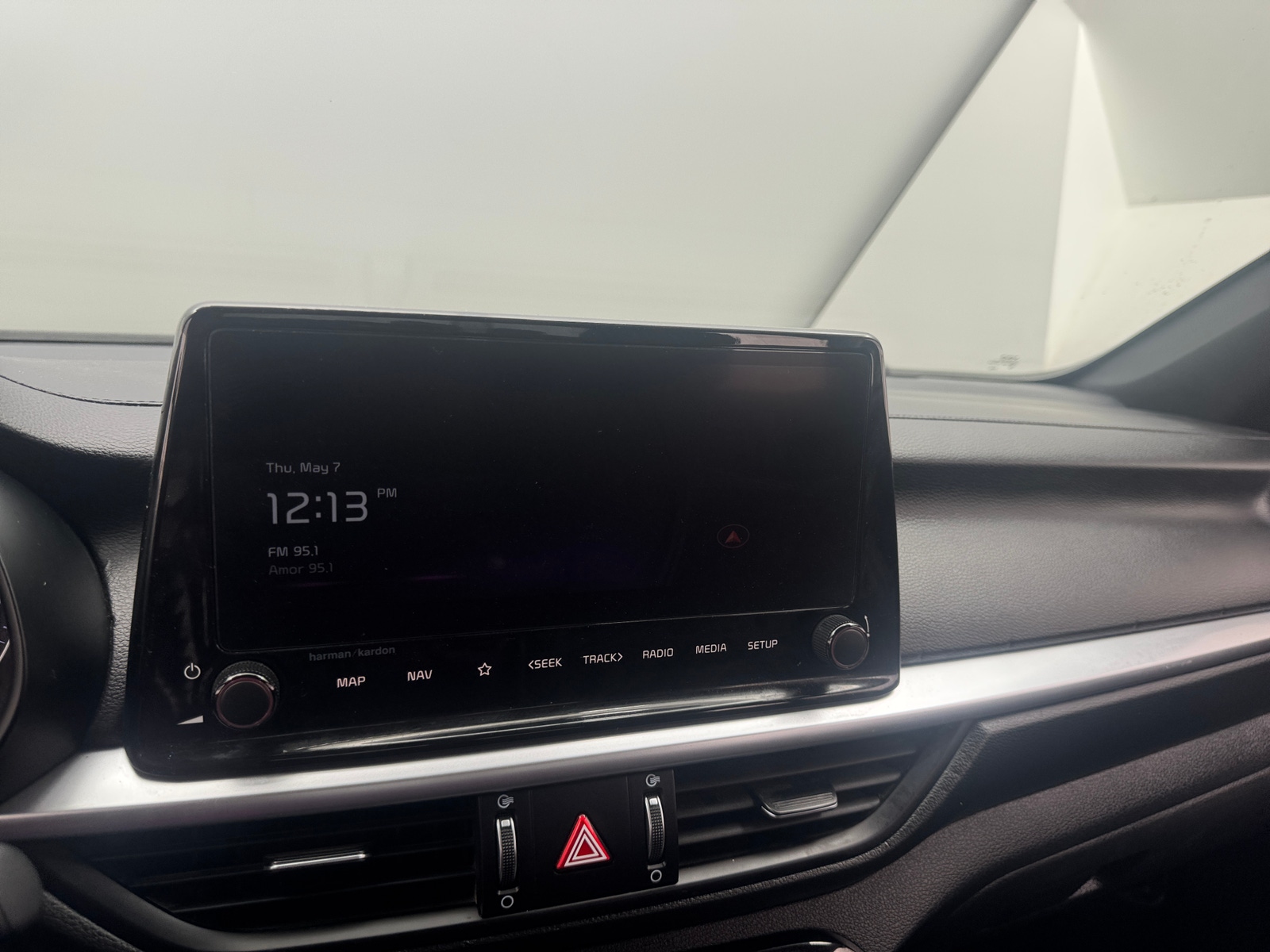 Thumbnail: 2024 Kia Forte - 4