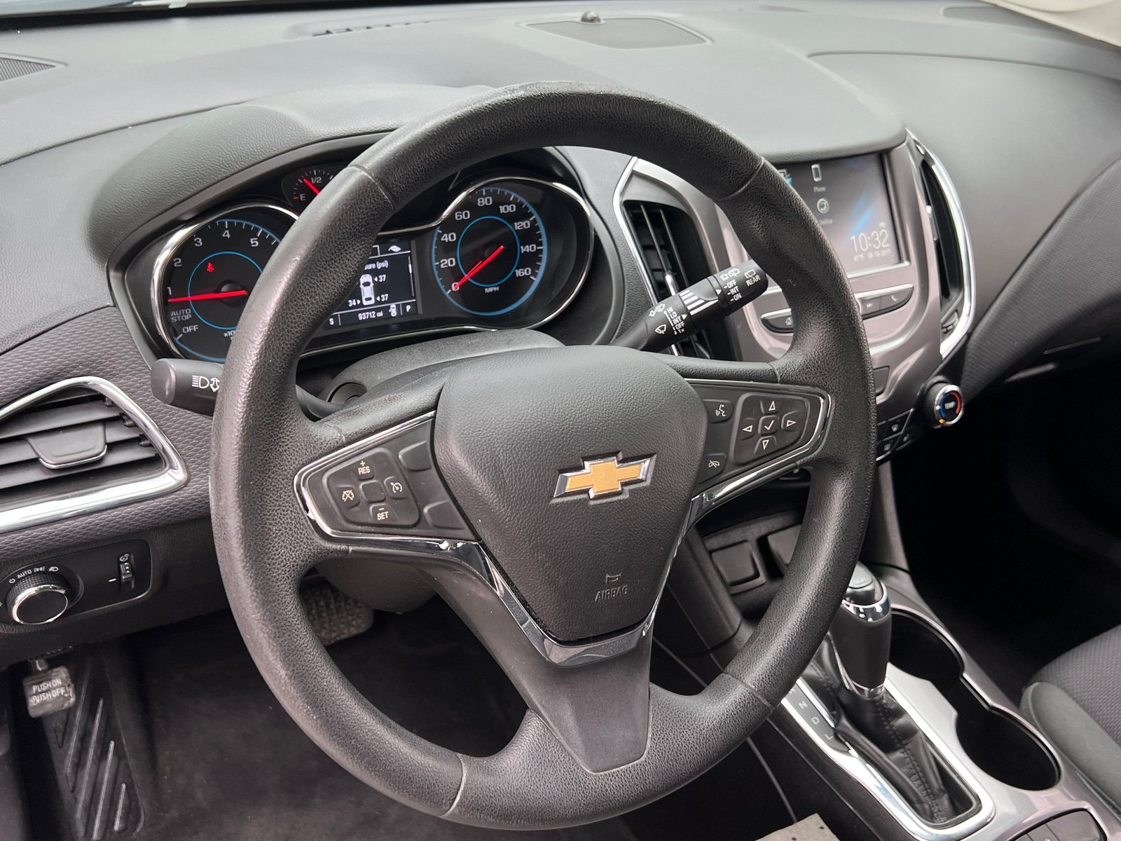 Thumbnail: 2018 Chevrolet Cruze - 5