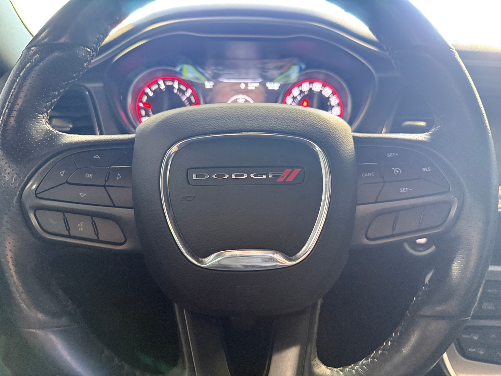 Thumbnail: 2021 Dodge Challenger - 4