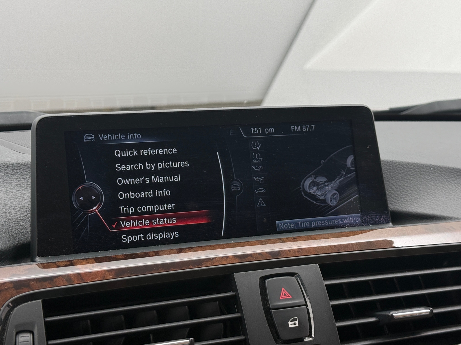 Thumbnail: 2014 BMW 3 Series - 3