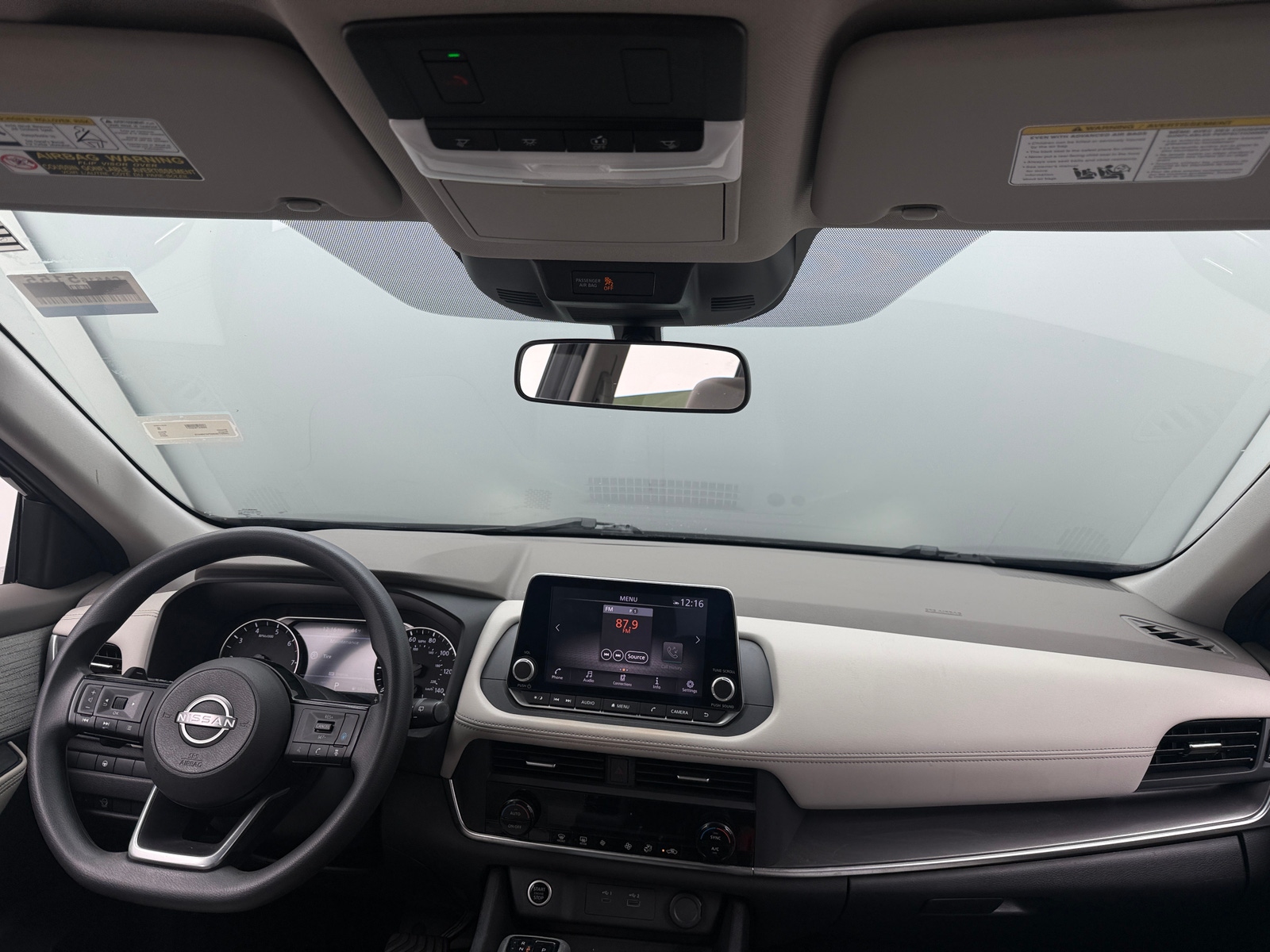 Thumbnail: 2023 Nissan Rogue - 3