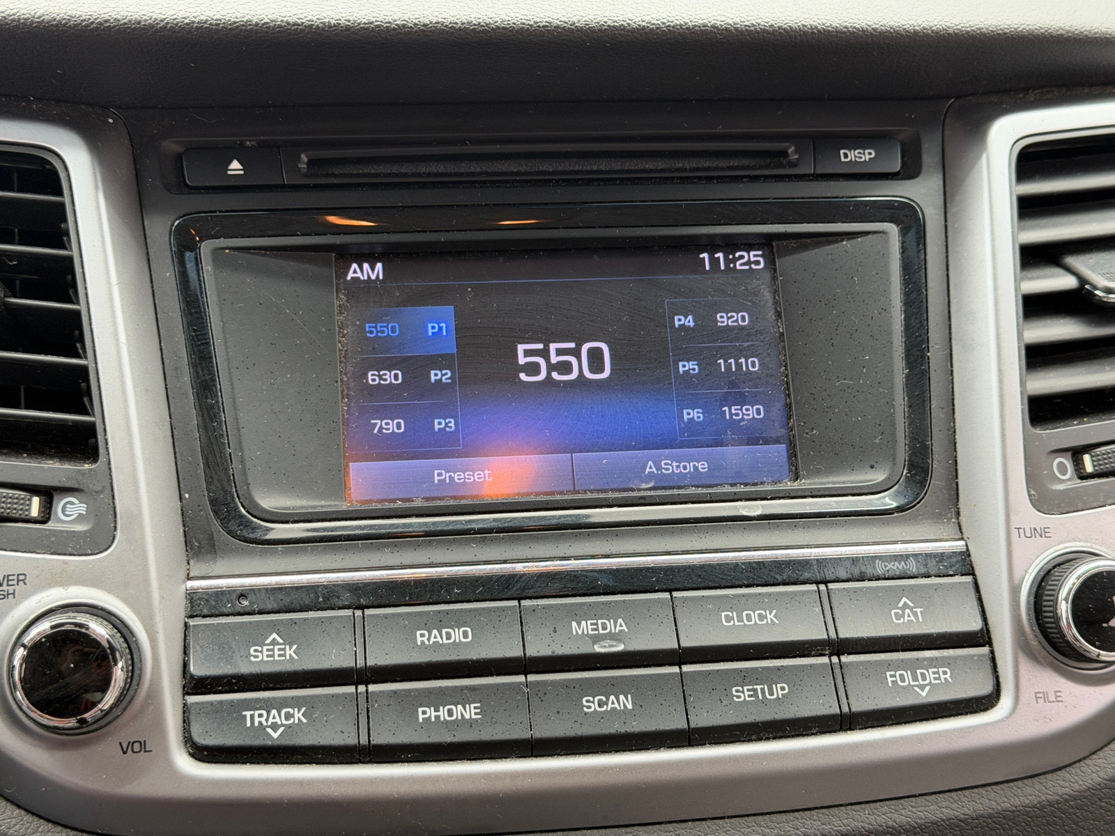 Thumbnail: 2016 Hyundai Tucson - 4