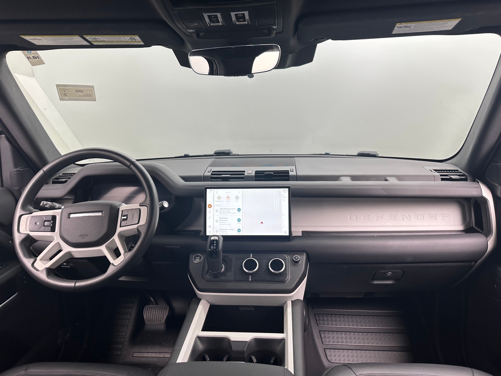 Thumbnail: 2025 Land Rover Defender - 2