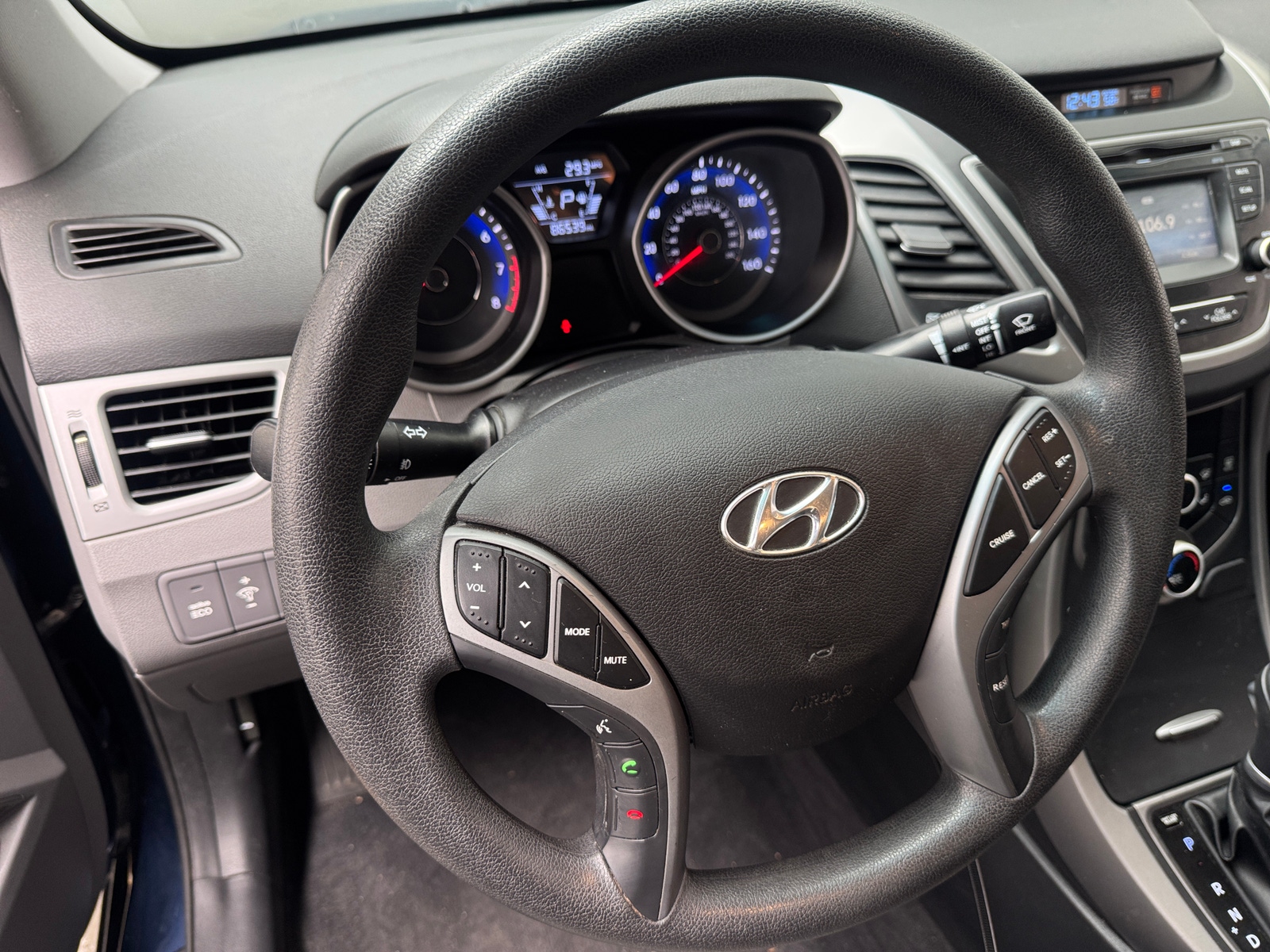 Thumbnail: 2016 Hyundai Elantra - 5