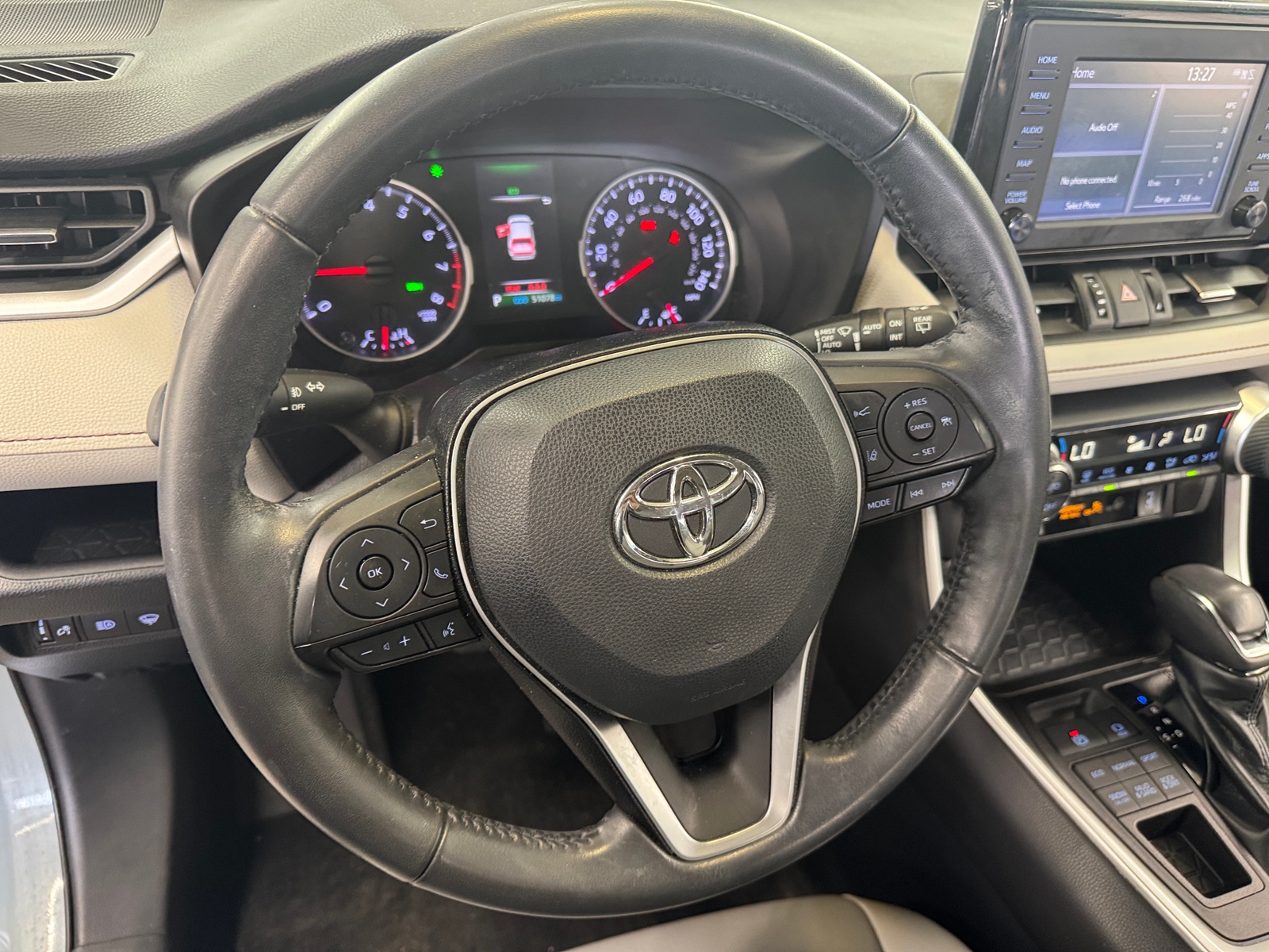 Thumbnail: 2019 Toyota RAV4 - 4