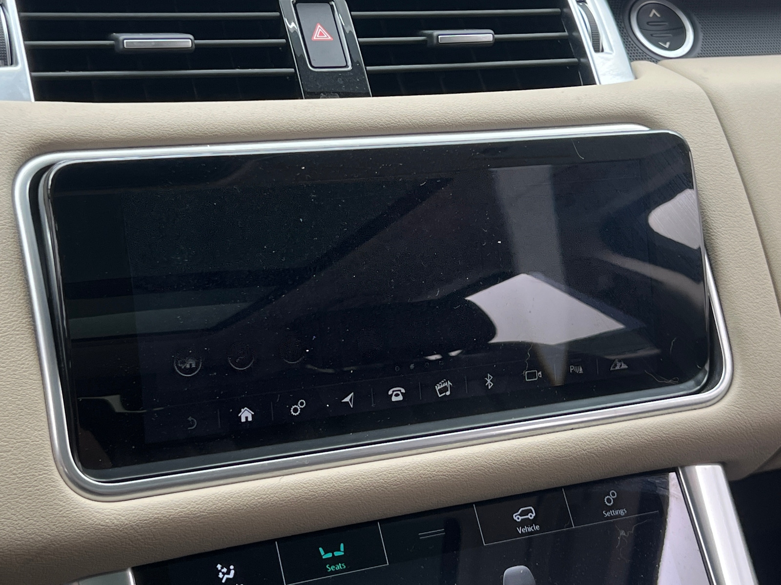 Thumbnail: 2019 Land Rover Range Rover Sport - 3