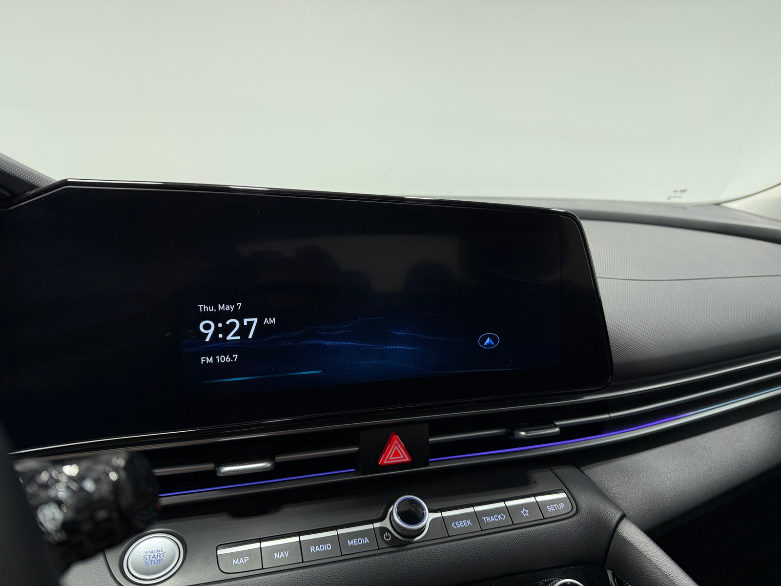Thumbnail: 2024 Hyundai Elantra - 3