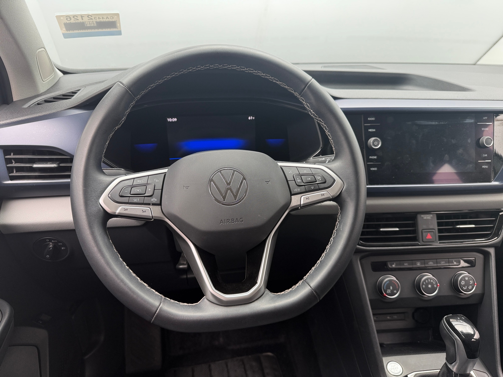 Thumbnail: 2022 Volkswagen Taos - 5