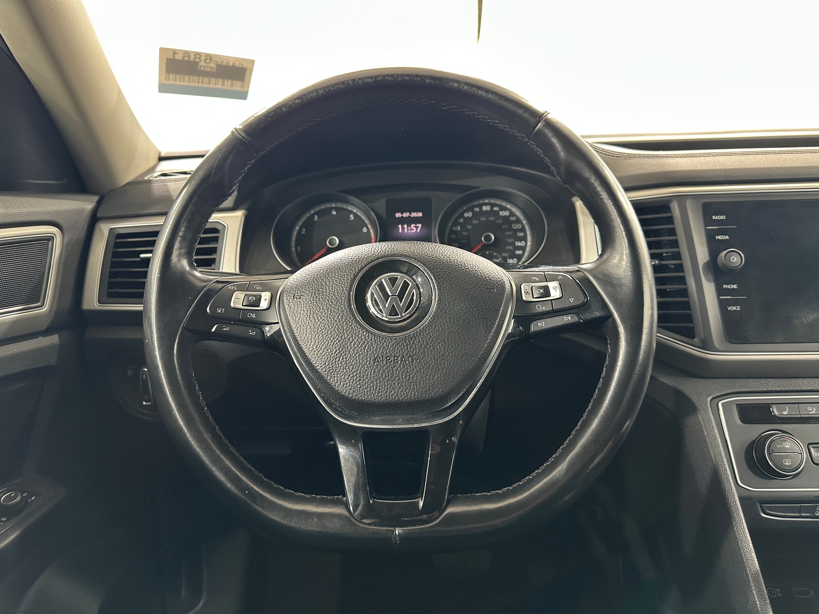 Thumbnail: 2018 Volkswagen Atlas - 4