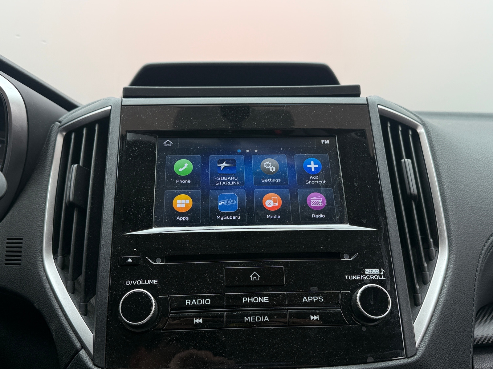 Thumbnail: 2019 Subaru Crosstrek - 4