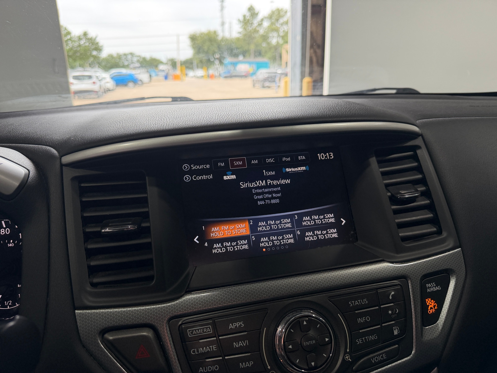 Thumbnail: 2019 Nissan Pathfinder - 3