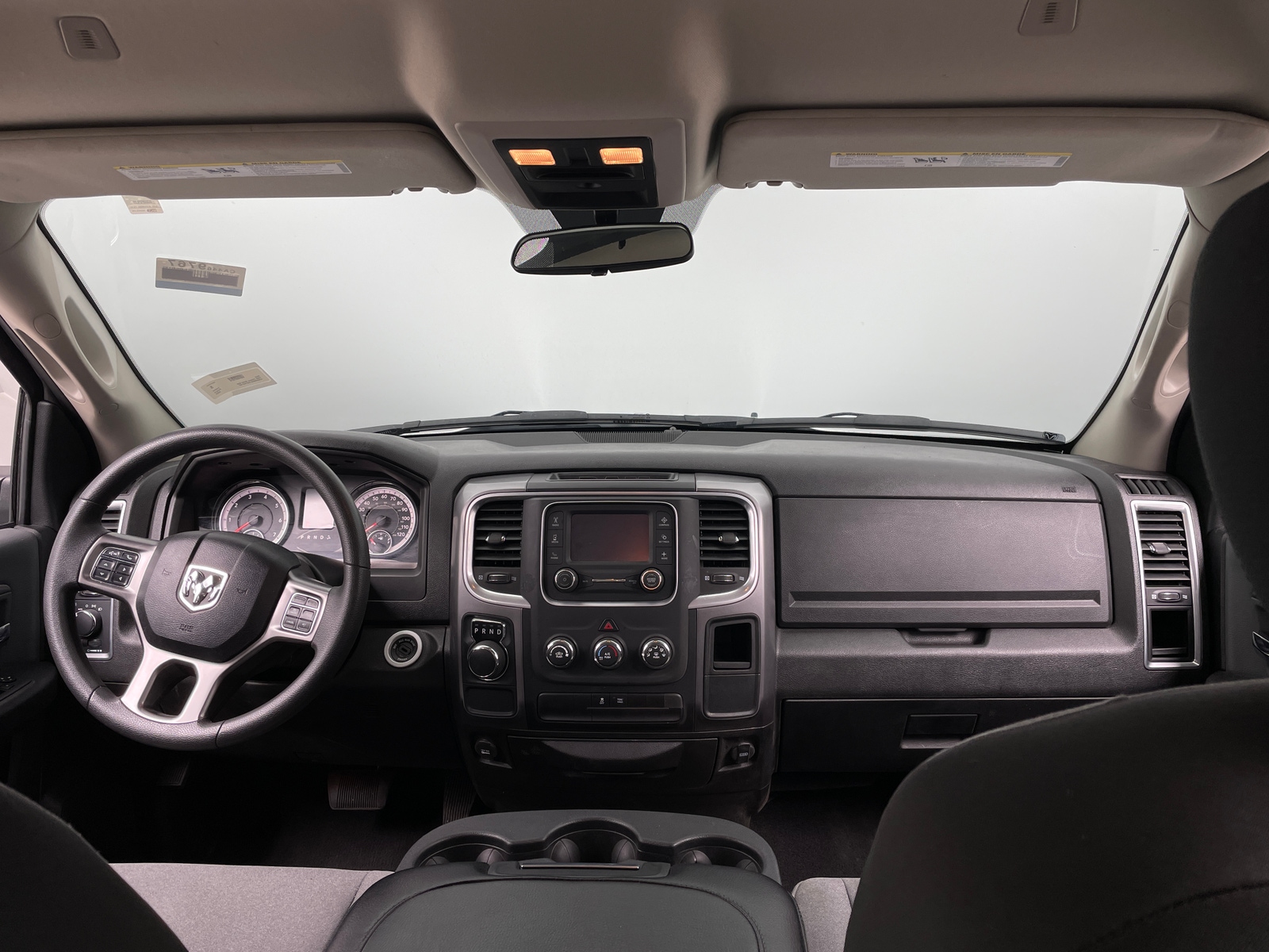 Thumbnail: 2024 RAM 1500 Classic - 3