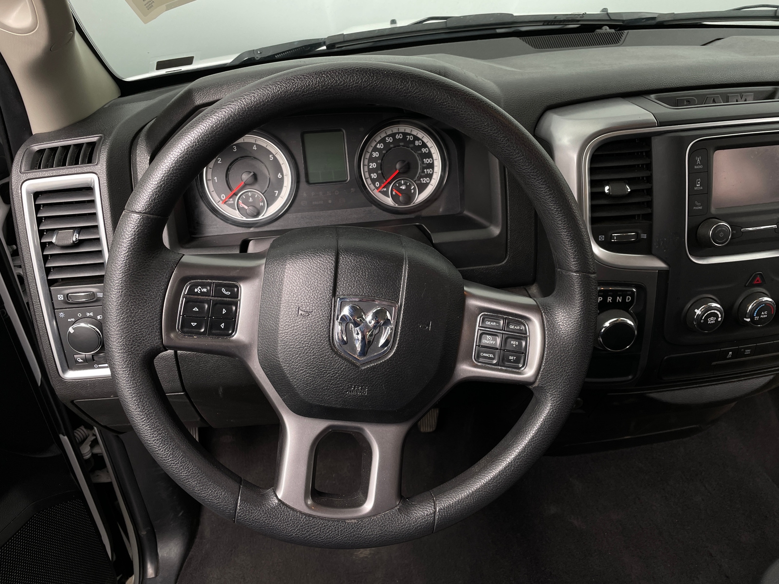 Thumbnail: 2024 RAM 1500 Classic - 5