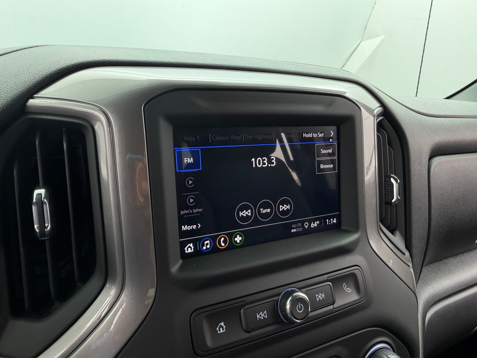 Thumbnail: 2026 Chevrolet Silverado 1500 - 4