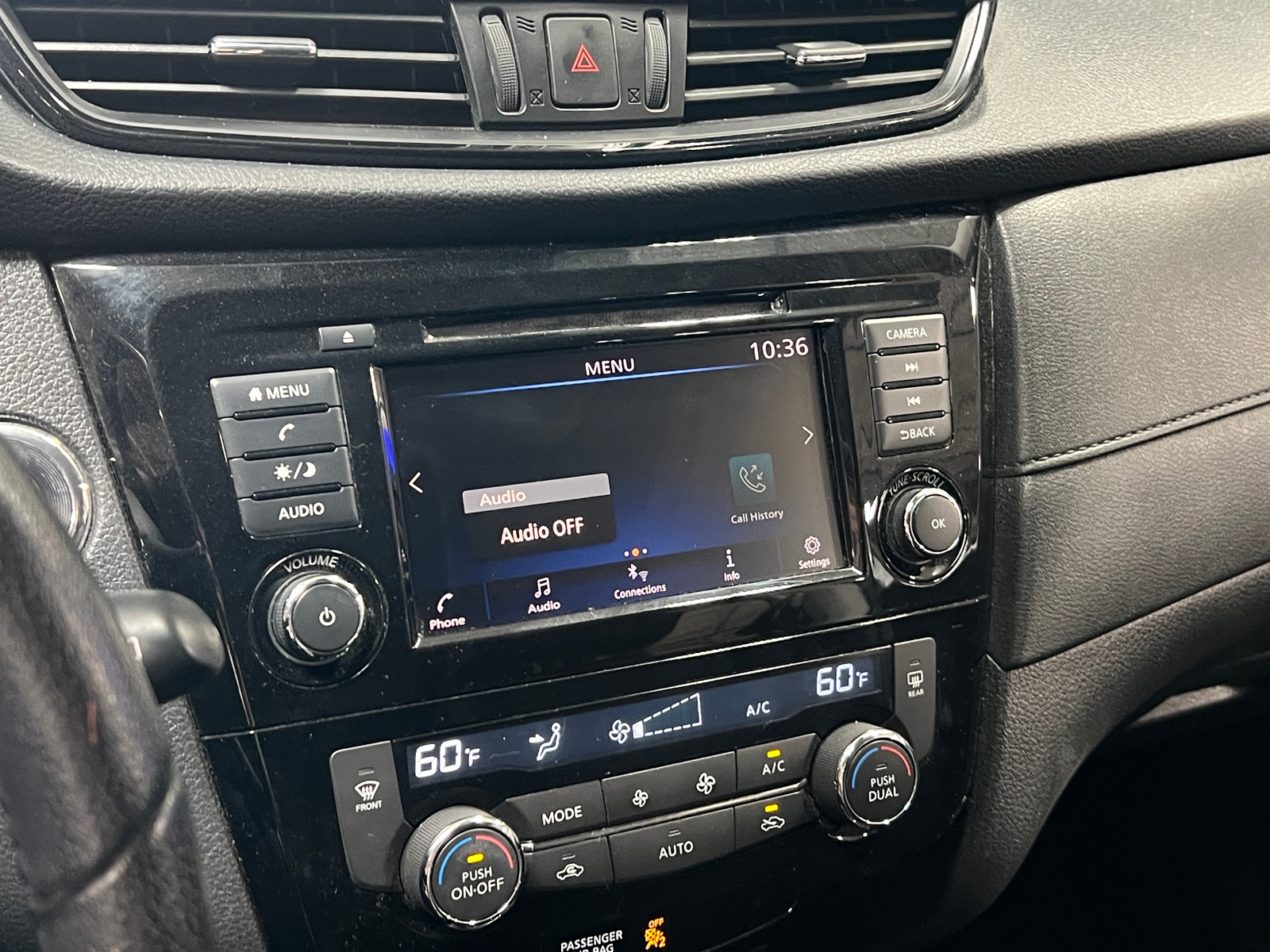 Thumbnail: 2019 Nissan Rogue - 4