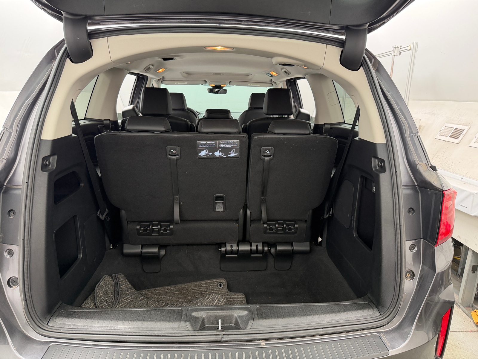 Thumbnail: 2026 Honda Odyssey - 6