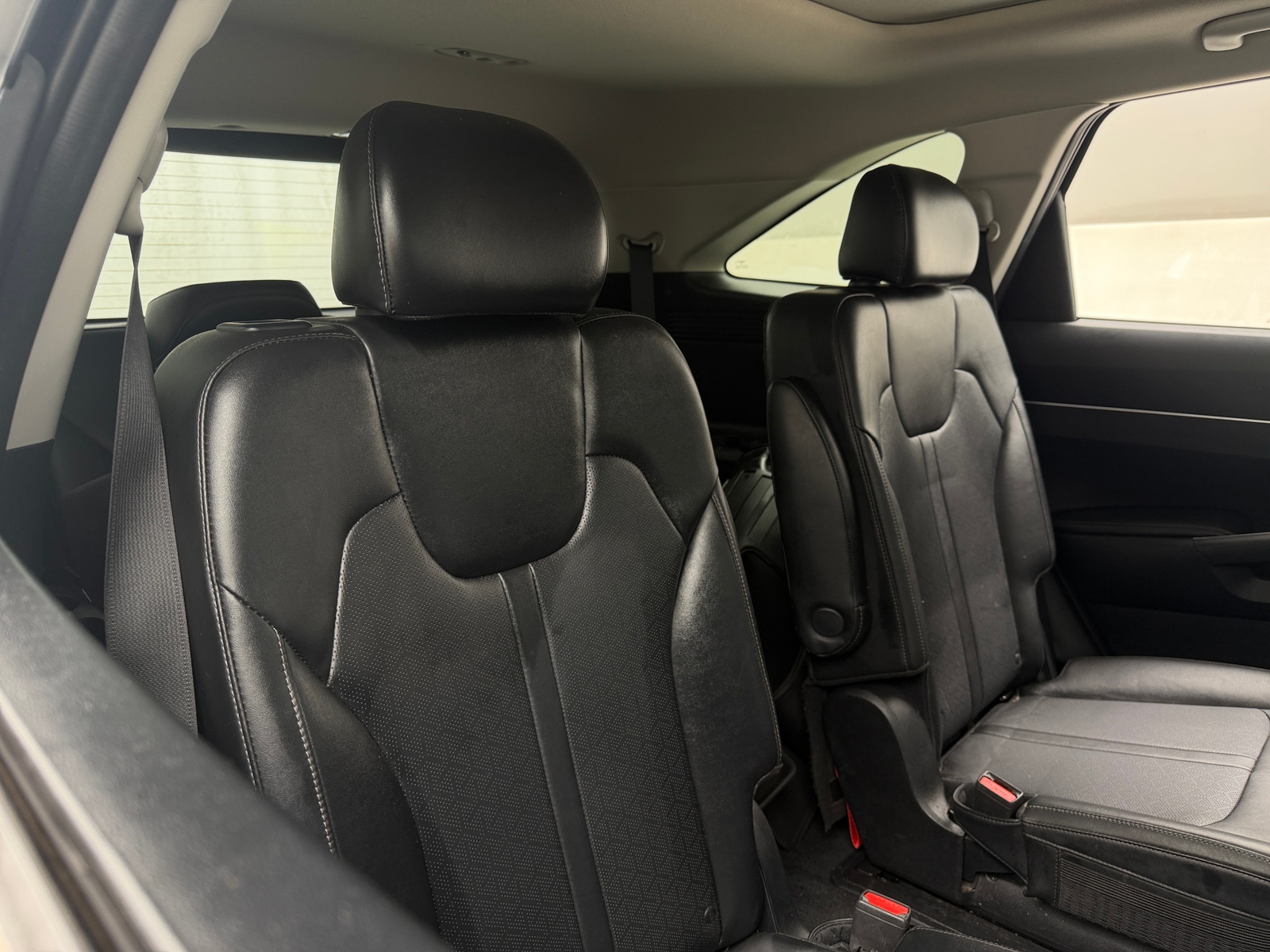 Thumbnail: 2022 Kia Sorento - 5