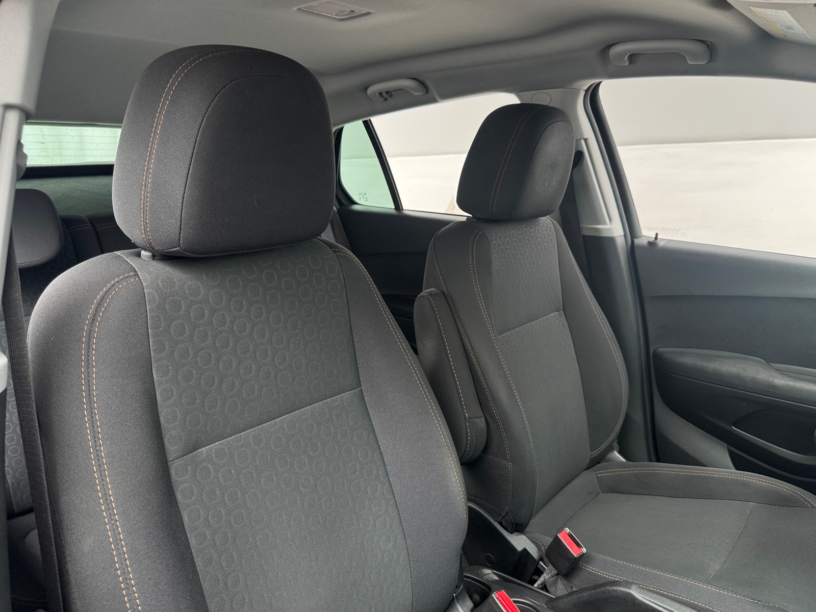 Thumbnail: 2019 Chevrolet Trax - 2