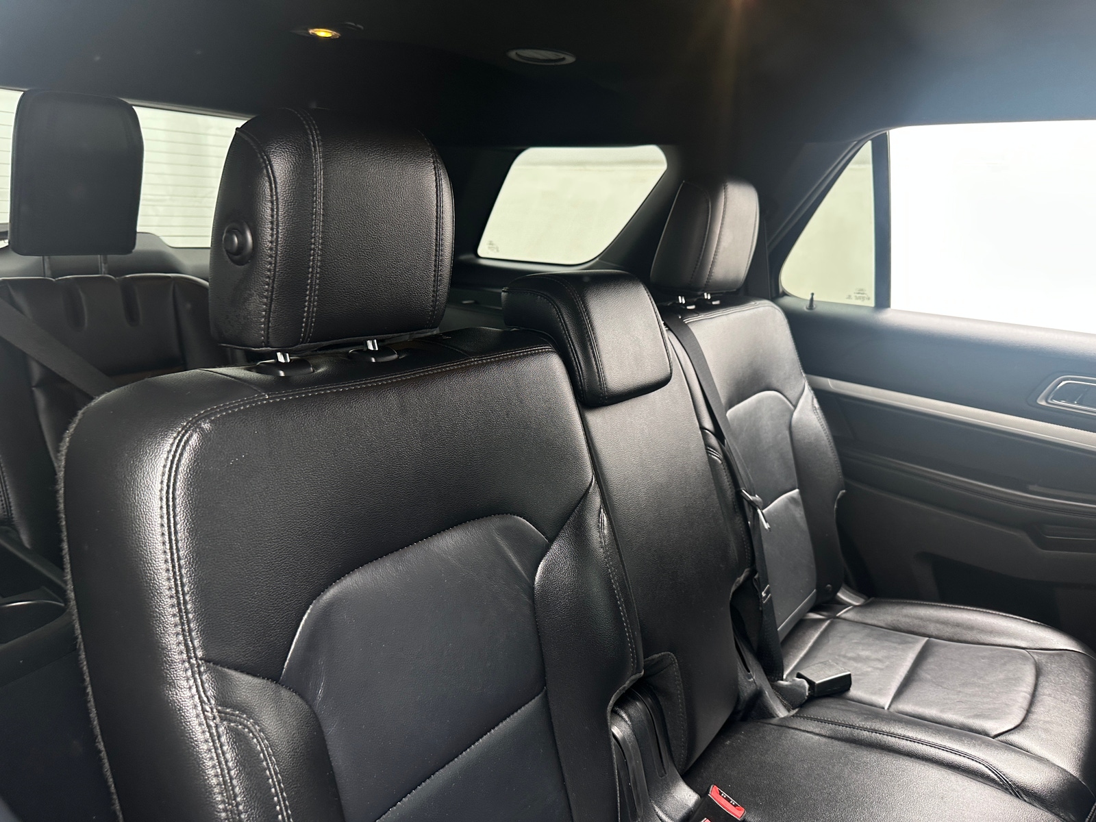 Thumbnail: 2016 Ford Explorer - 5