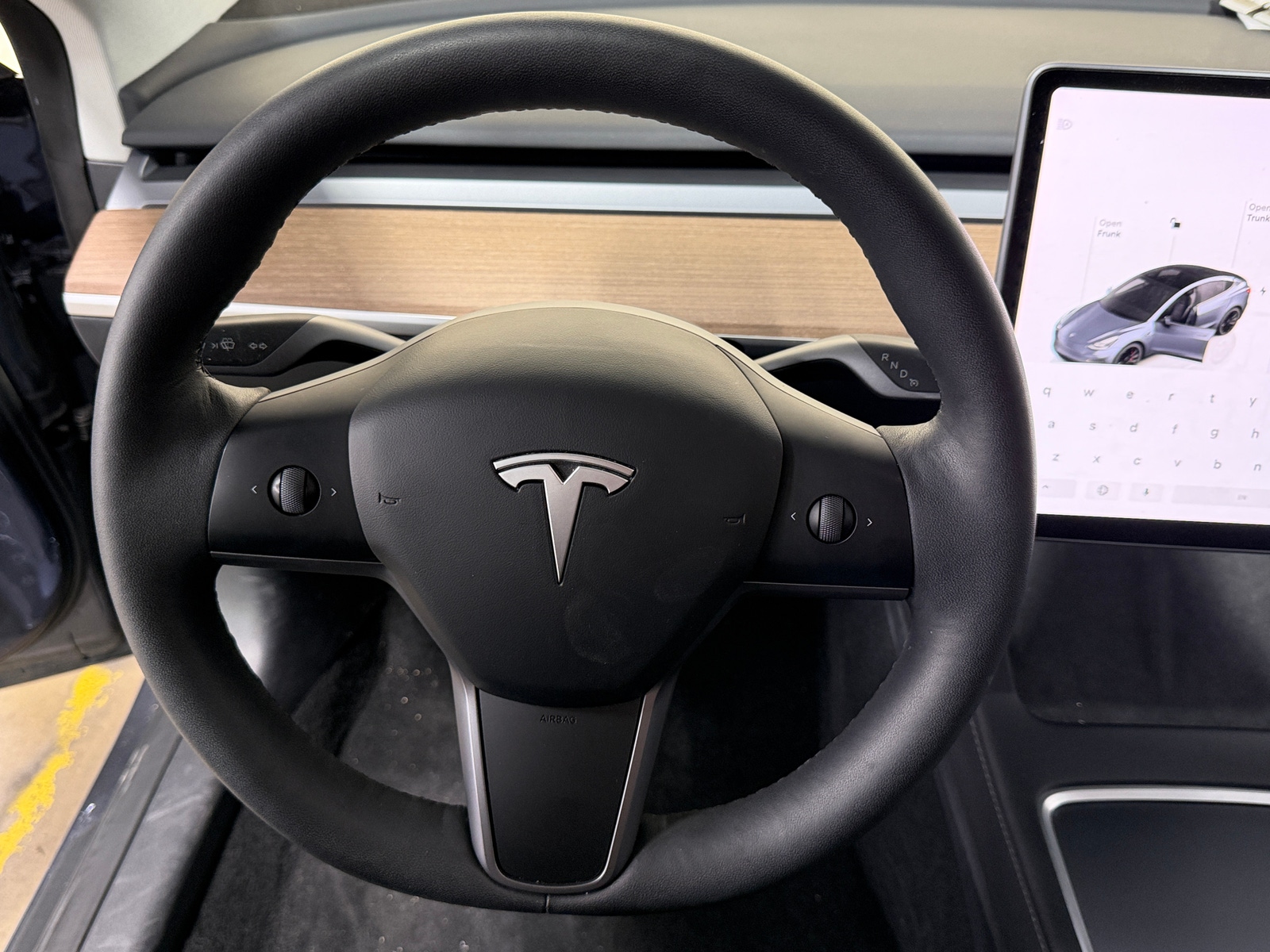 Thumbnail: 2023 Tesla Model 3 - 4