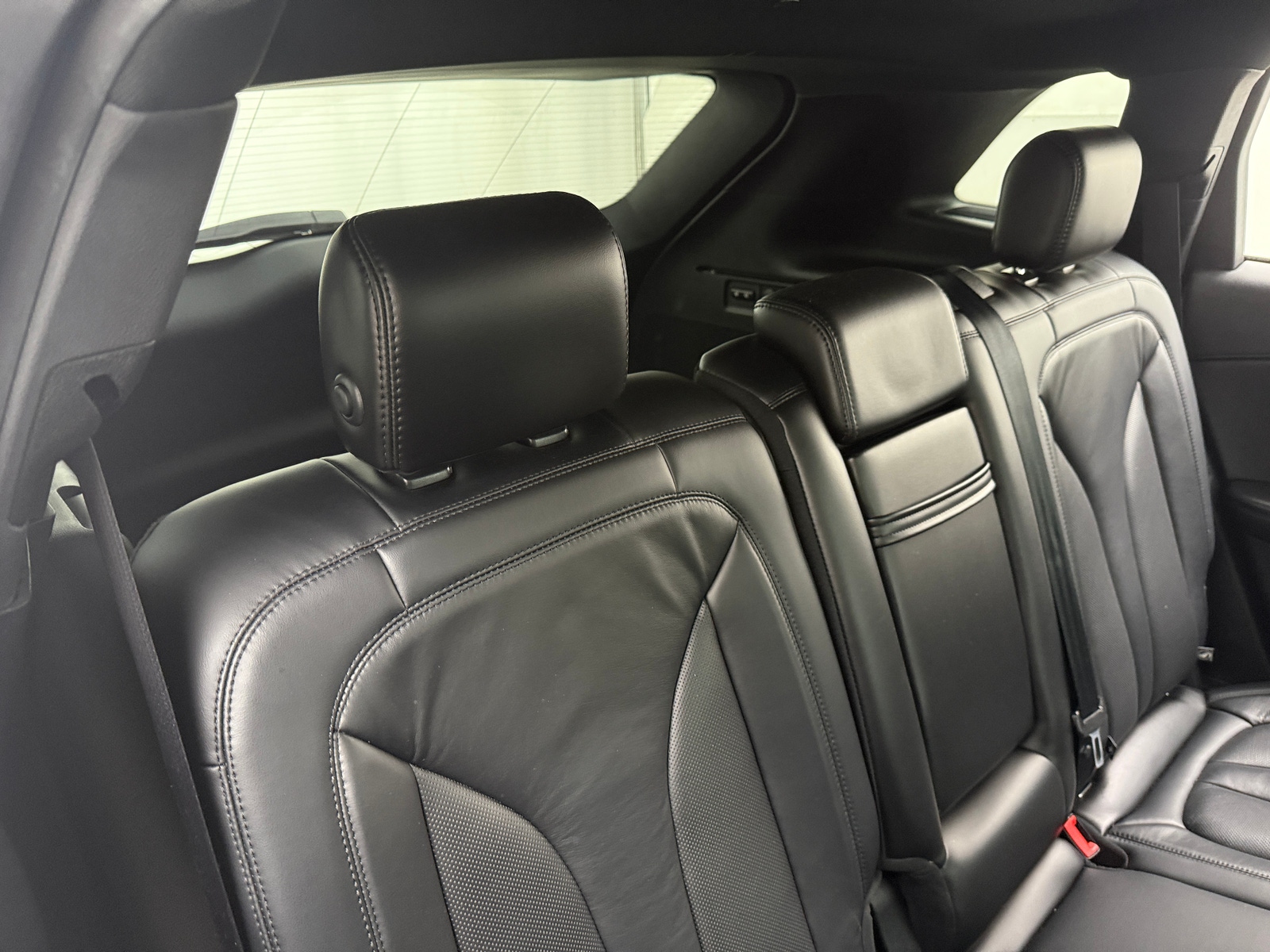 Thumbnail: 2019 Lincoln Nautilus - 5