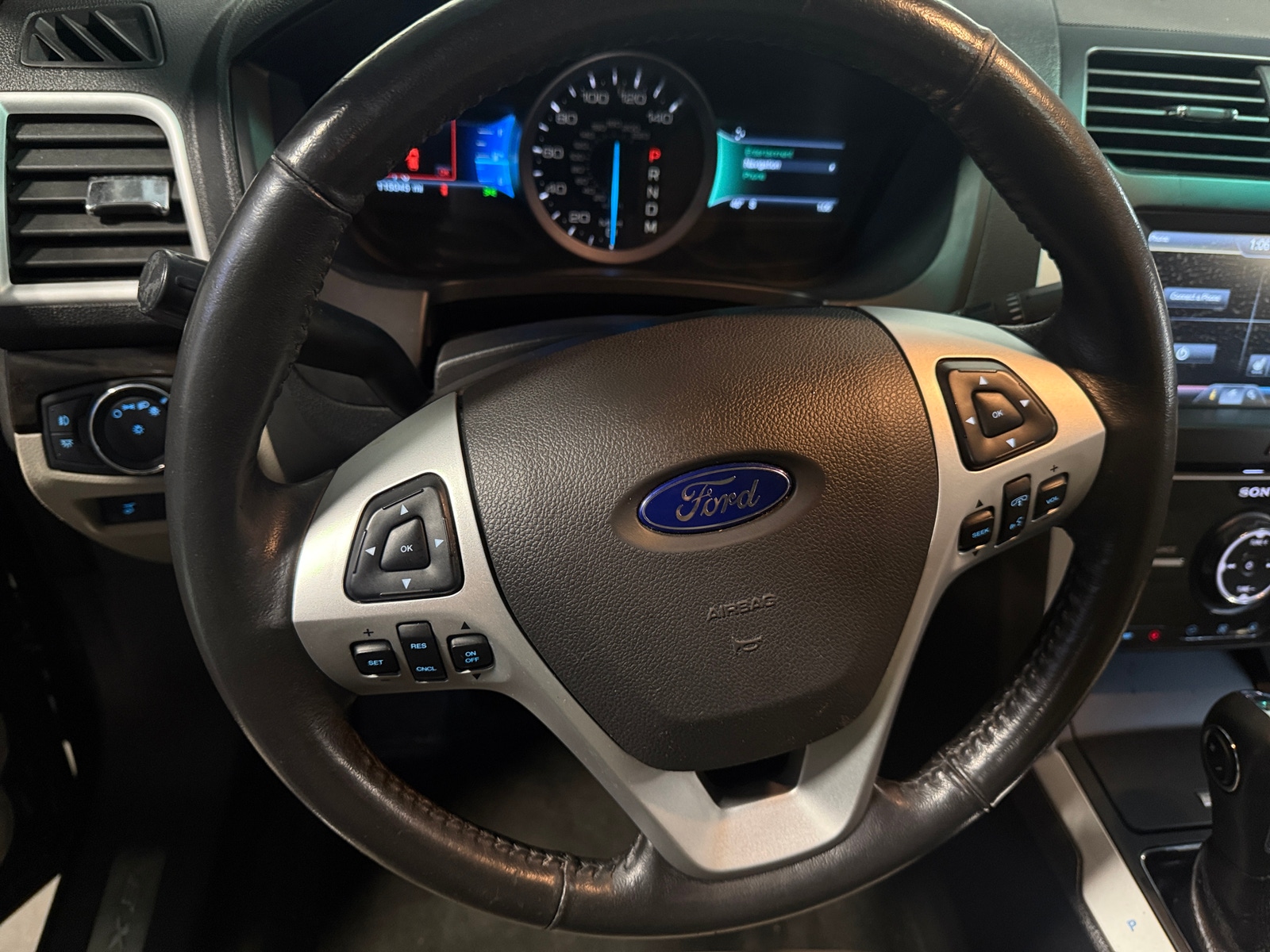 Thumbnail: 2014 Ford Explorer - 4
