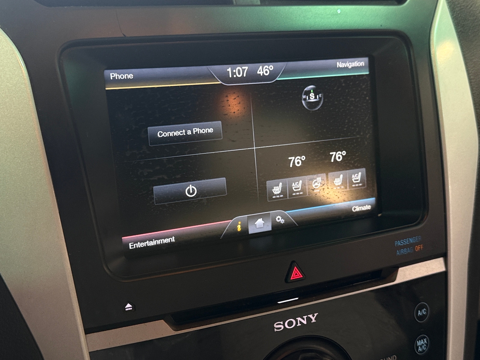 Thumbnail: 2014 Ford Explorer - 3