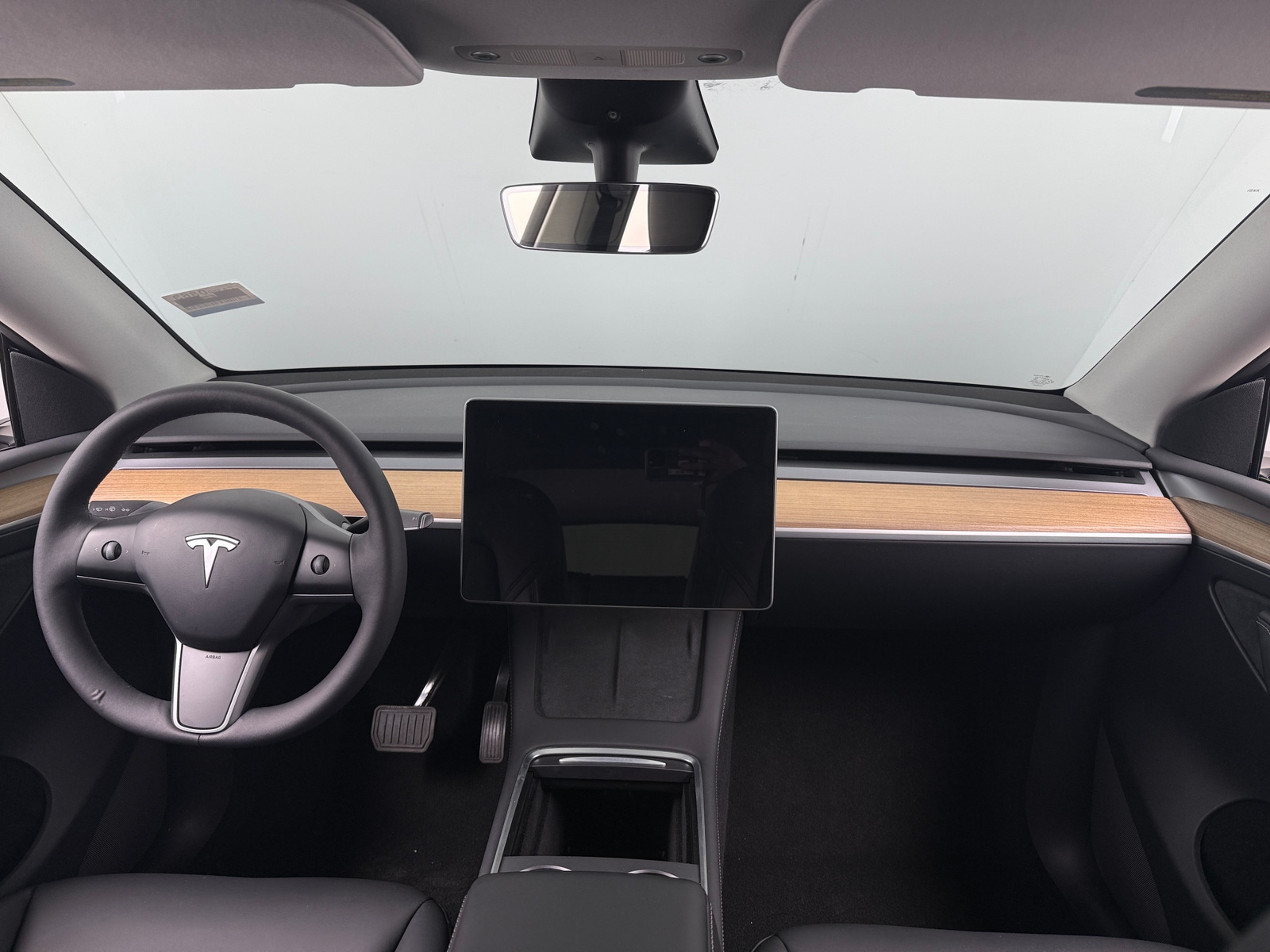 Thumbnail: 2023 Tesla Model Y - 2
