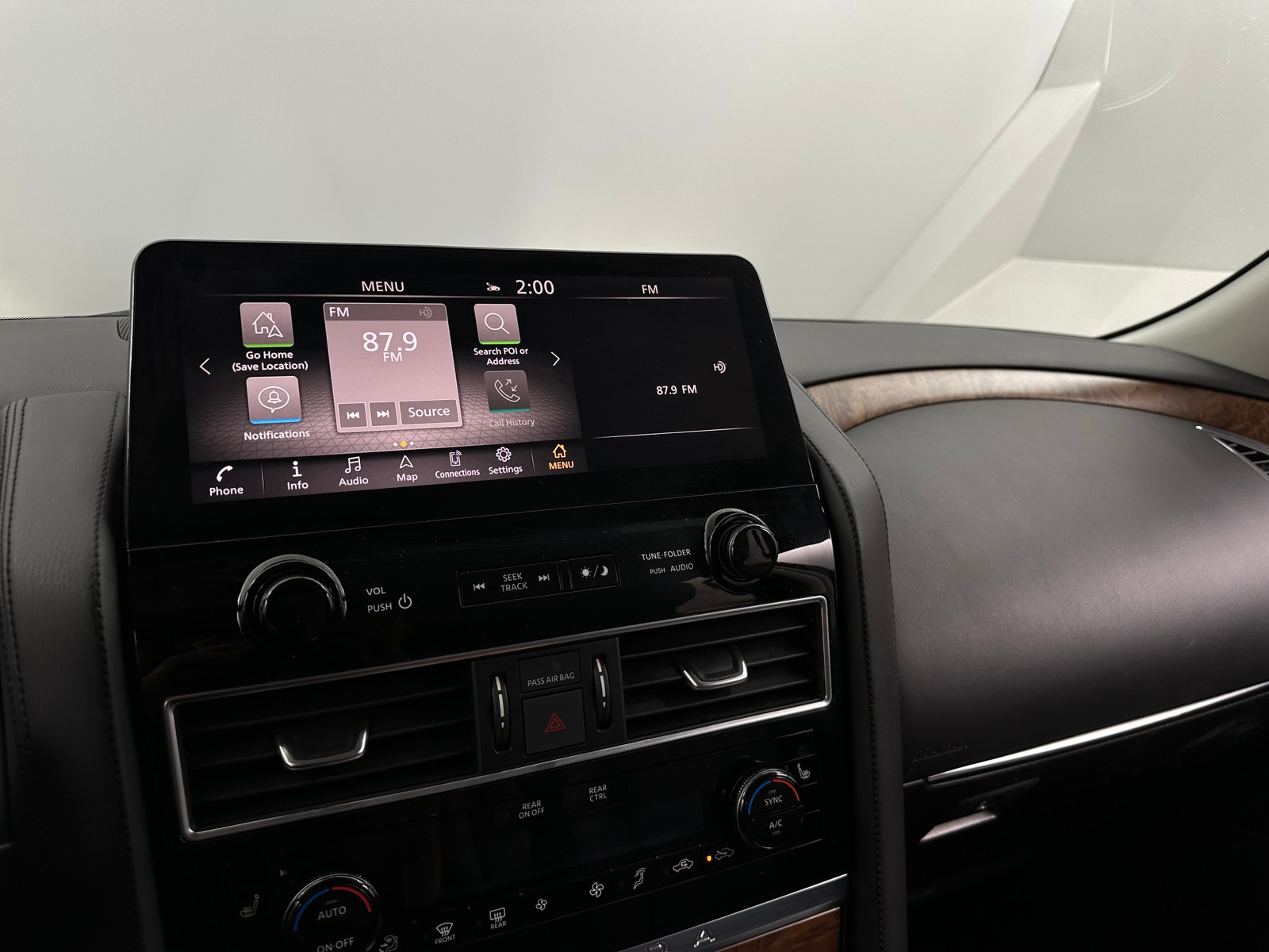 Thumbnail: 2022 Nissan Armada - 3