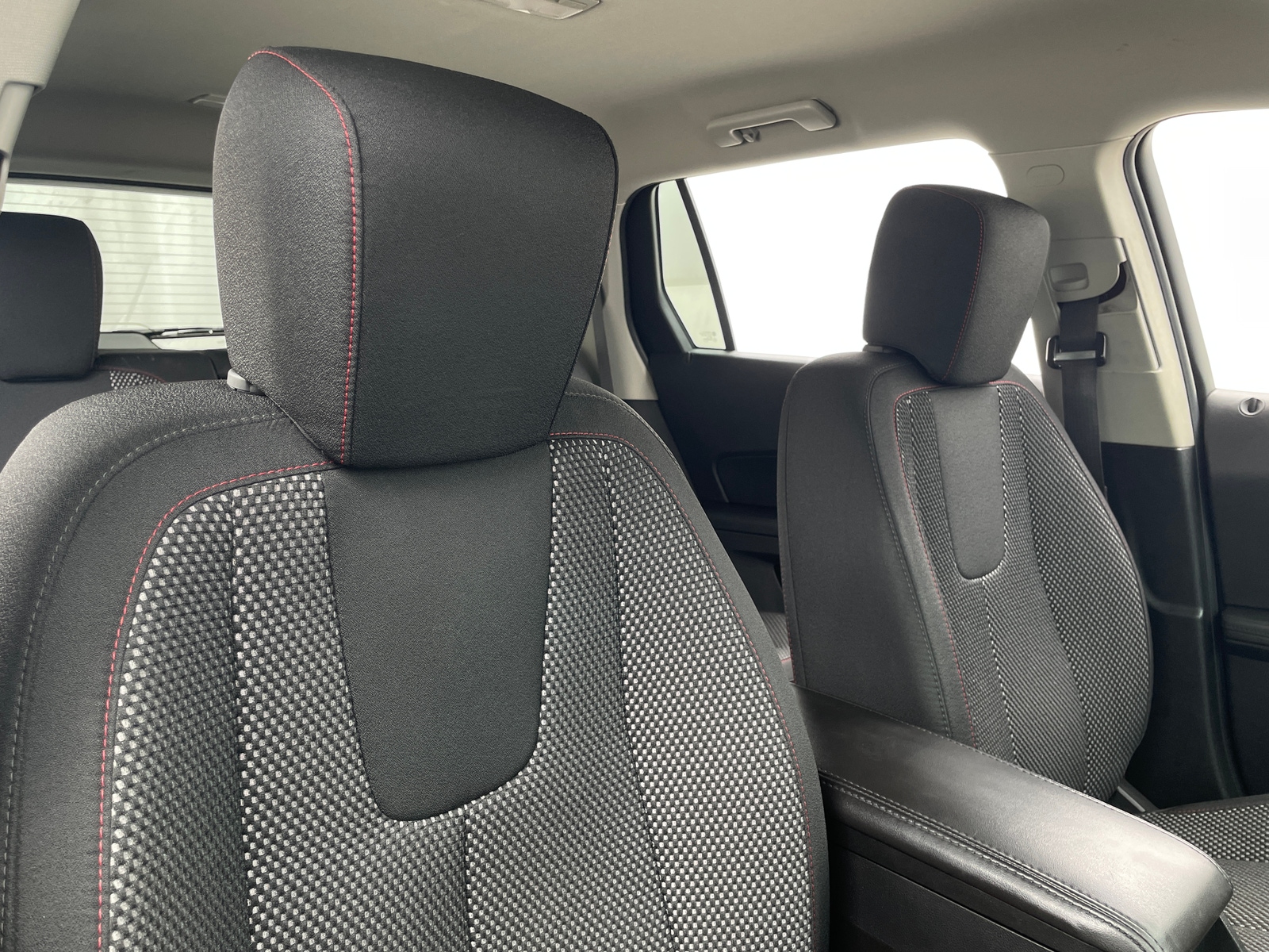 Thumbnail: 2017 GMC Terrain - 2