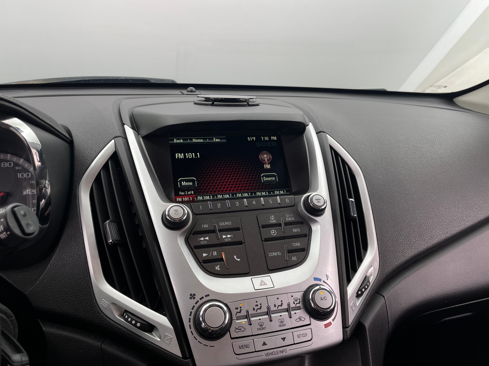 Thumbnail: 2017 GMC Terrain - 4