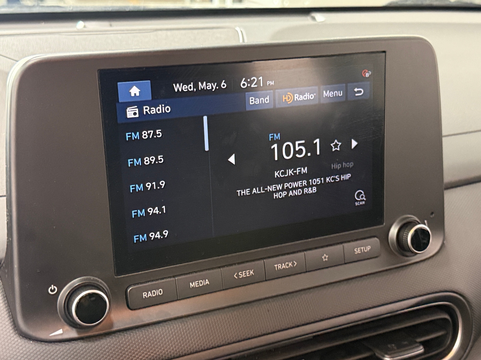 Thumbnail: 2022 Hyundai Kona - 4
