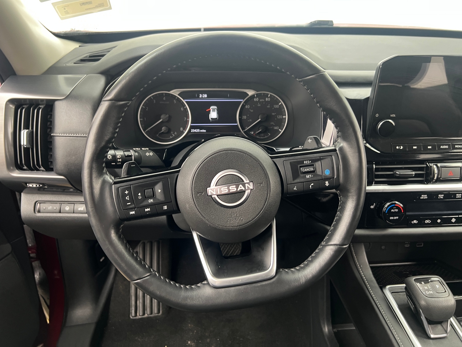 Thumbnail: 2023 Nissan Pathfinder - 4