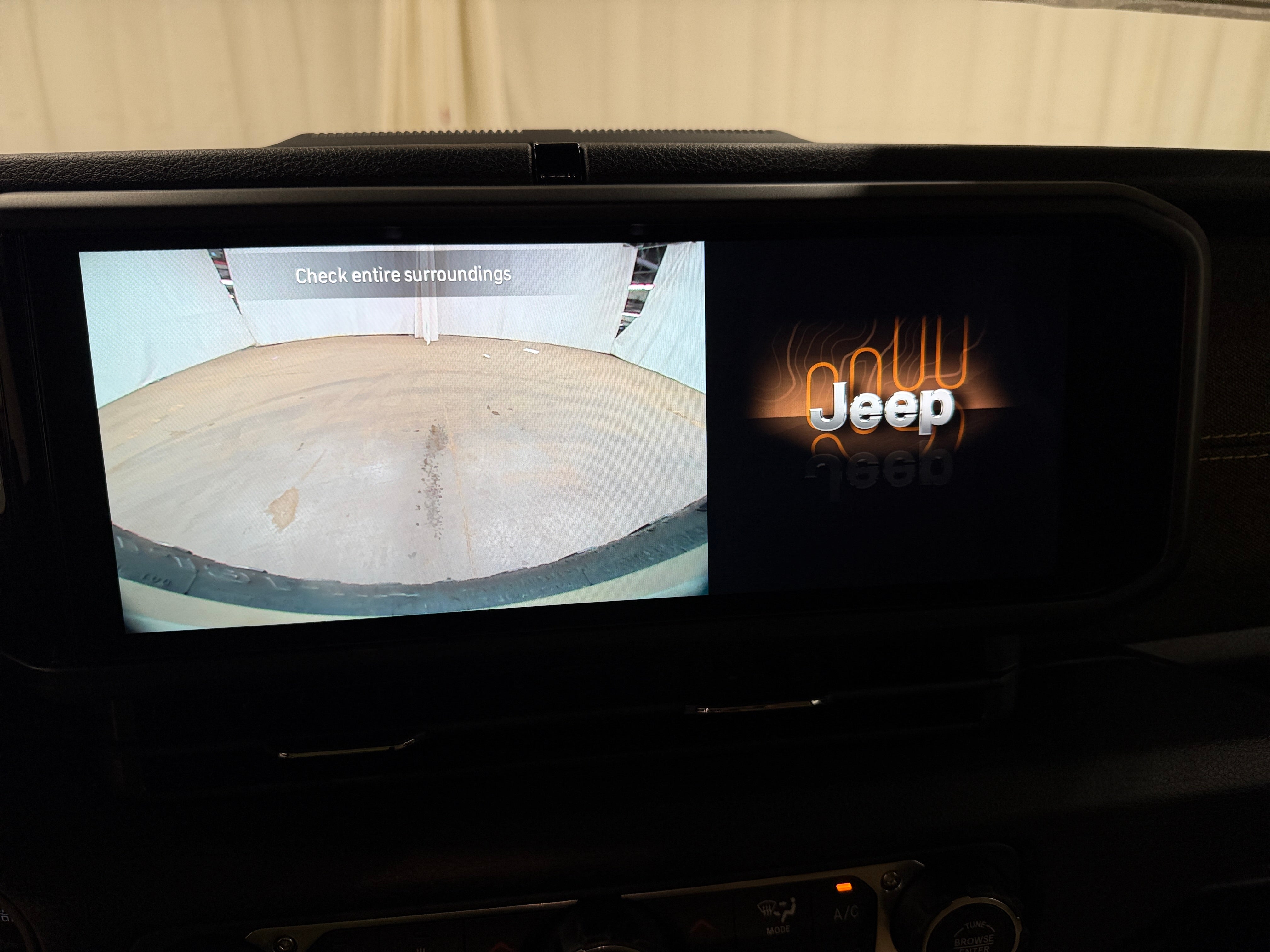 2026 Jeep Wrangler 4-Door Willys - Photo 14