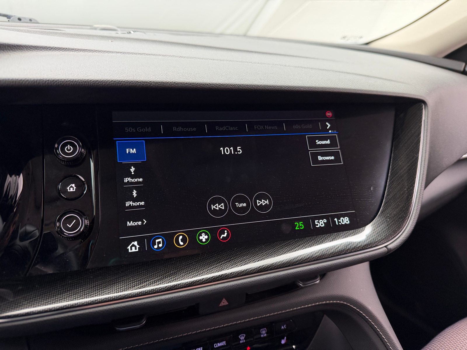 Thumbnail: 2023 Buick Envision - 3