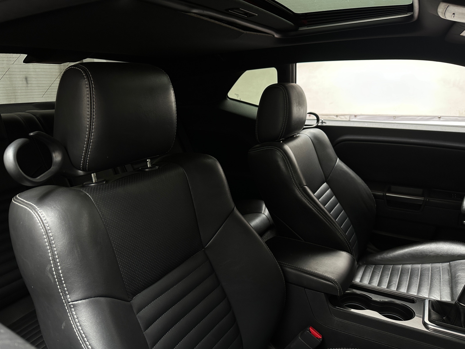 Thumbnail: 2010 Dodge Challenger - 2