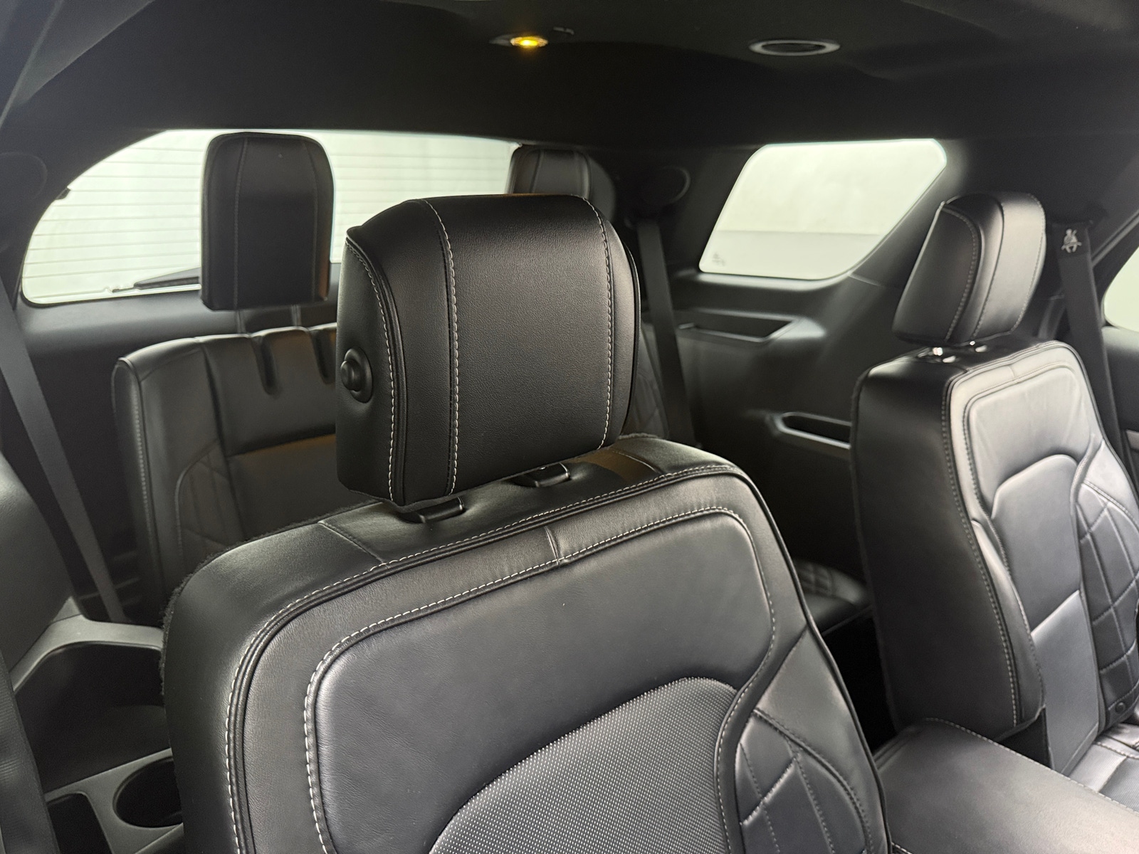 Thumbnail: 2017 Ford Explorer - 5